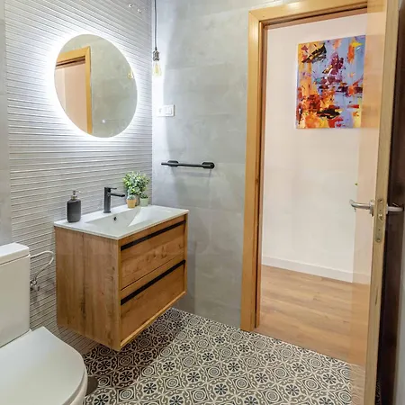 Rooftop & Private Jacuzzi In The Center By Rems Apartment Malaga