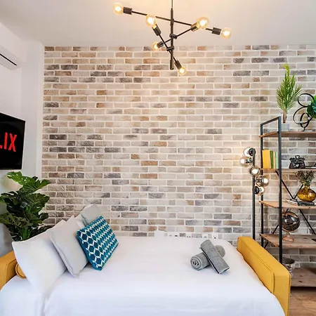 Rooftop & Private Jacuzzi In The Center By Rems * Malaga