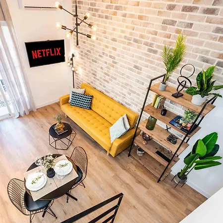 Rooftop & Private Jacuzzi In The Center By Rems Apartment